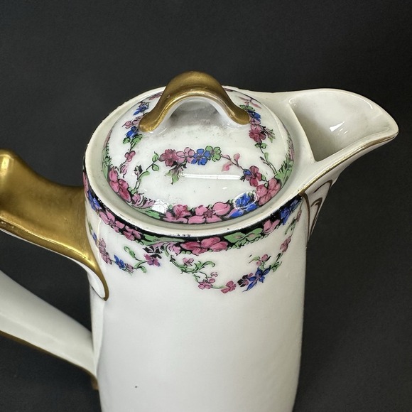 Vintage Haviland & Co Limoges Pitcher With Gold Trim and Beautiful Floral Design - Picture 11 of 12